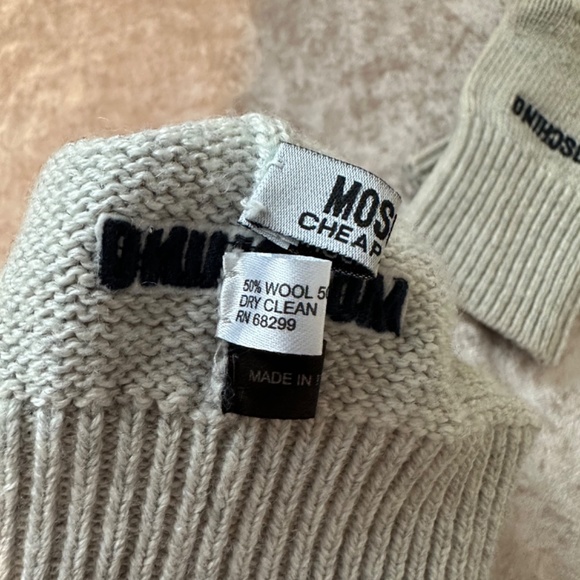 Moschino cheap and chic hat + gloves main image 2